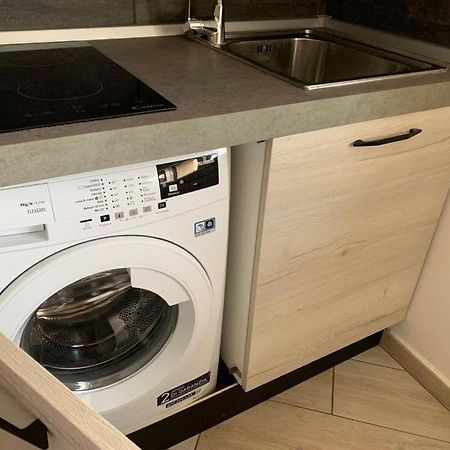 Caf Immobiliare Hotell Modena Exteriör bild