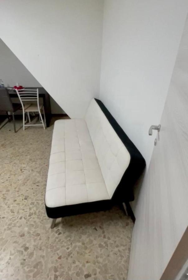 Caf Immobiliare Hotell Modena Exteriör bild