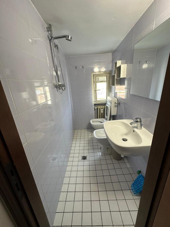 Caf Immobiliare Hotell Modena Exteriör bild